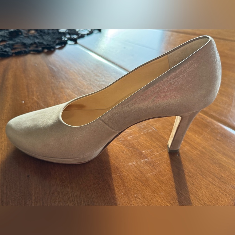 Paul Green Champagne Pumps Heels